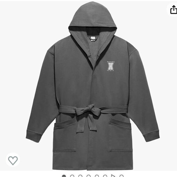 Savage X Fenty womens Showgirl Graphic Savage X Short Robe Forged Iron XL/1X Nwt - Picture 1 of 6